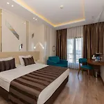 The Byzantium & Hotell 4*