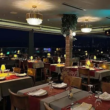 The Byzantium & Hotel Istambul