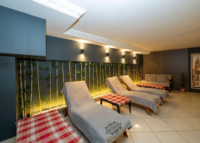 The Byzantium & Hotell 4*