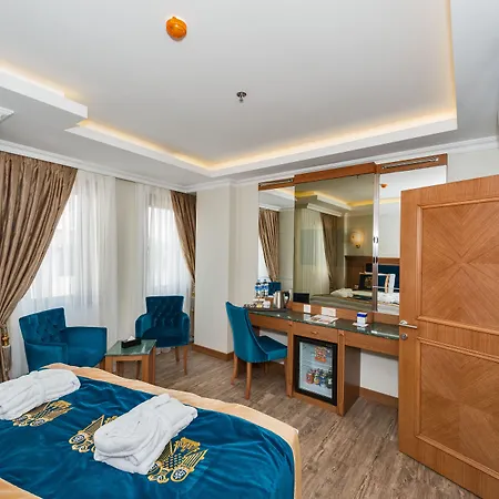 Hotel The Byzantium &