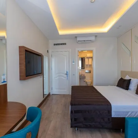 The Byzantium & Hotel 4*
